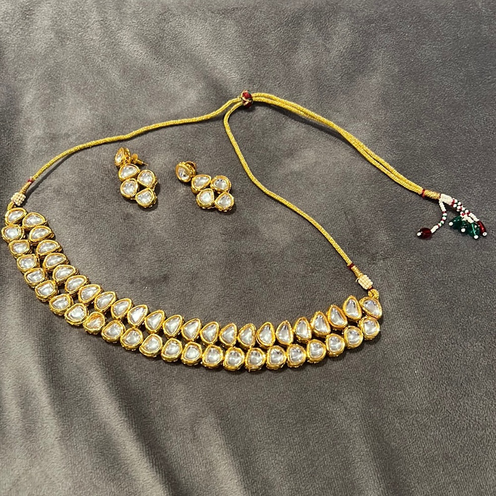 Kundan choker set